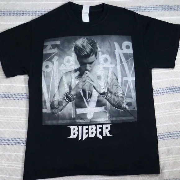 Justin Bieber PURPOSE TOUR Front Back Tee Shirt Size MEDIUM - Picture 1 of 6